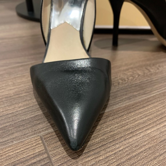 MICHAEL Michael Kors Black Heels - Picture 3 of 13